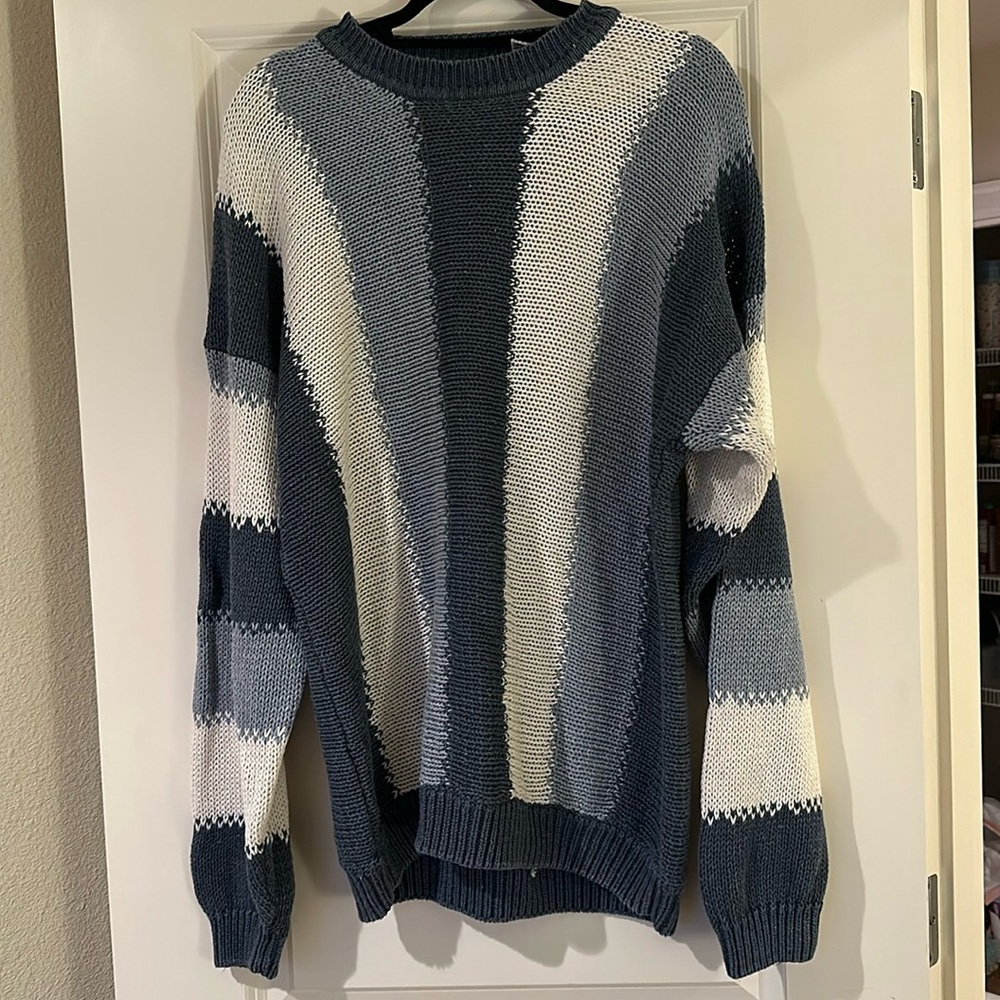 Vintage blue striped knit sweater